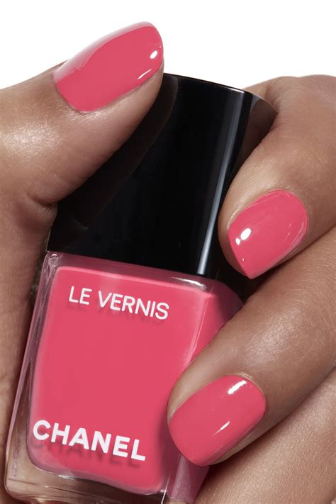 le vernis nail gloss chanel|Chanel nail polish 402.